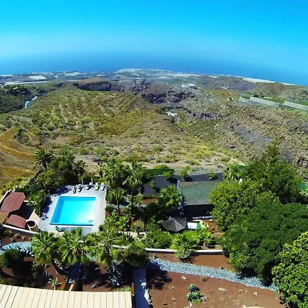 Casa Sevilla Mit Hellem Wohnbereich Und Terrasse Semesterbostad *
