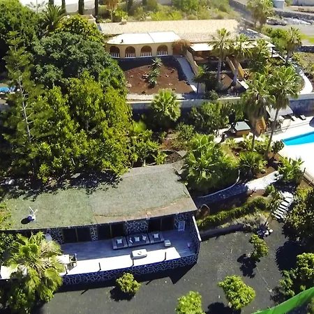 Casa Sevilla Mit Hellem Wohnbereich Und Terrasse Semesterbostad *